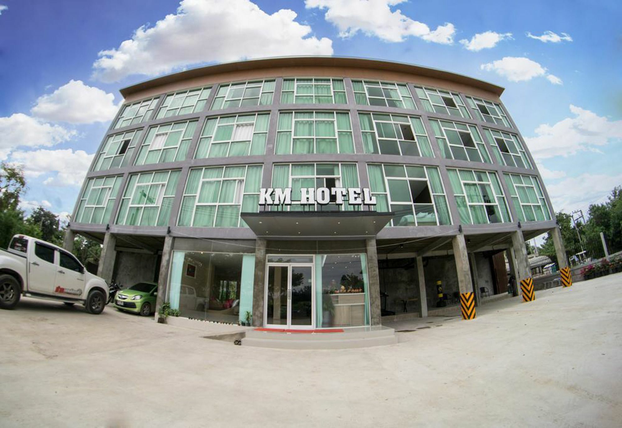 Km Hotel Chiang Mai Buitenkant foto